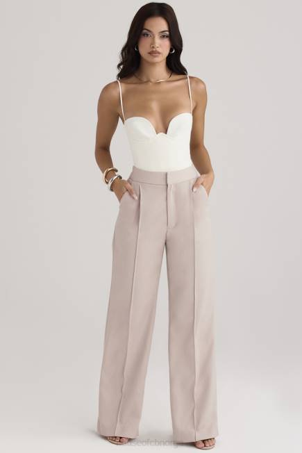 klær alivia beige bukse med løs passform House of CB J6RL926