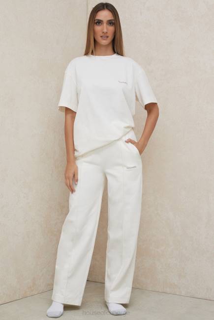 klær dina off white joggebukser med rett ben House of CB J6RL1002
