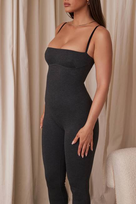 klær luisa charcoal loungewear jumpsuit House of CB J6RL885