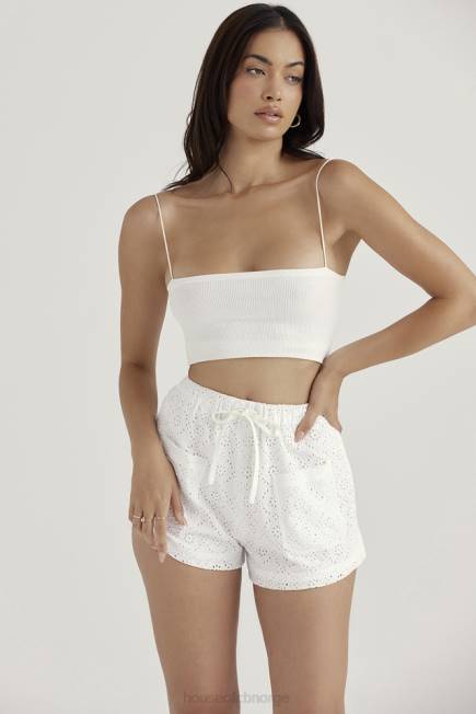 klær mae hvit broderie anglaise shorts House of CB J6RL914