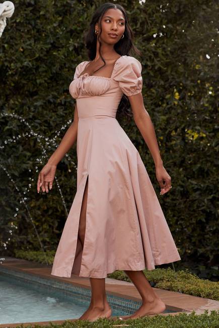 klær tallulah blush midikjole med puffermer House of CB J6RL486