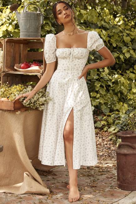 klær tallulah hvit floral midikjole med puffermer House of CB J6RL571