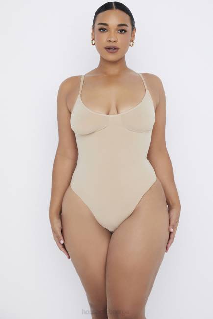 klær sculpting thong bodysuit mandel House of CB J6RL1266