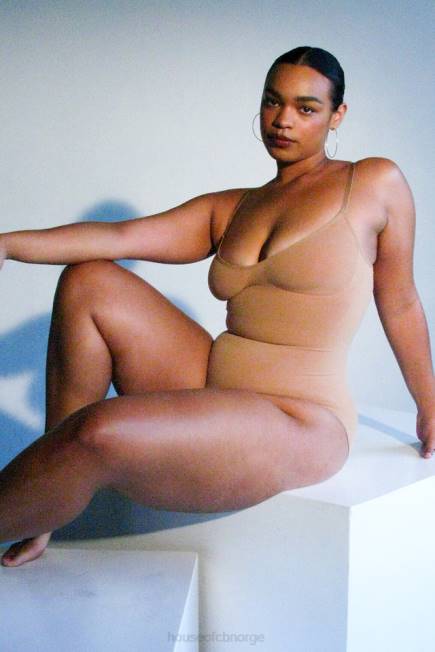klær skulpturere hel kort bodysuit cafe au lait House of CB J6RL1273