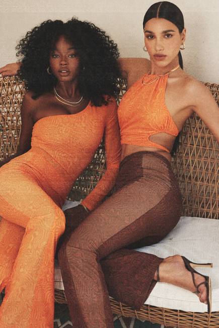 klær elskerinne rocks vacay mode oransje halter neck crop top House of CB J6RL747