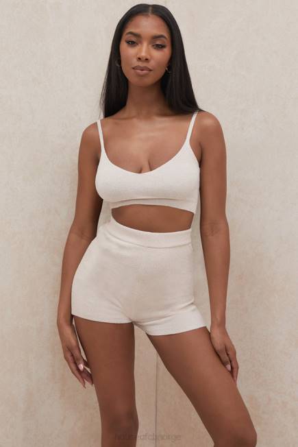 klær lorna krem ​​fluffy strikket crop top House of CB J6RL779