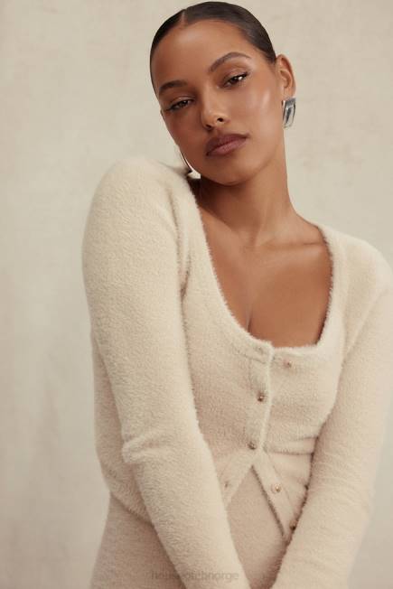 klær gene beige myk fluffy strikket cardigan House of CB J6RL657
