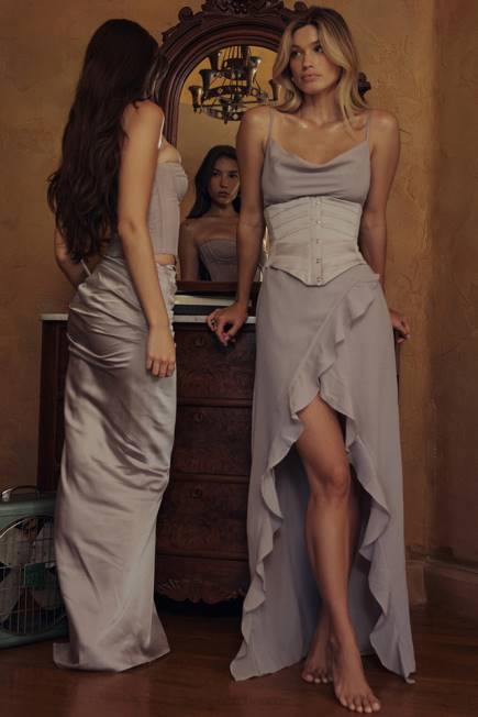 klær vienne grey sateng underbyst korsett House of CB J6RL49