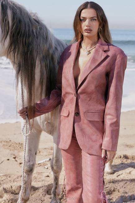 klær kiera varm rosa vegansk oversized blazer i skinn House of CB J6RL1031